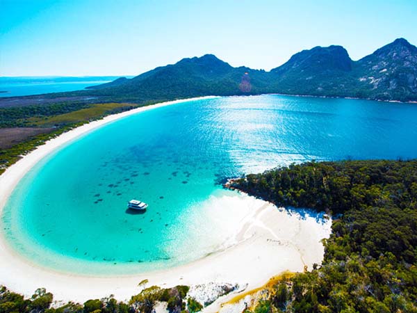 wineglass bay